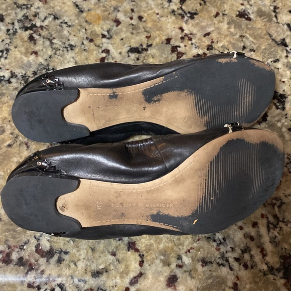 Black and cream Tommy Hilfiger ballet flats - Picture 5 of 5